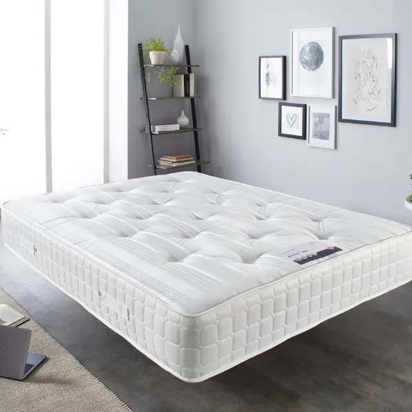 1000 Pocket Sprung Mattress in Various Sizes - Elite Comfort: 1000 Pocket Sprung Technology for Superior Sleep Performance