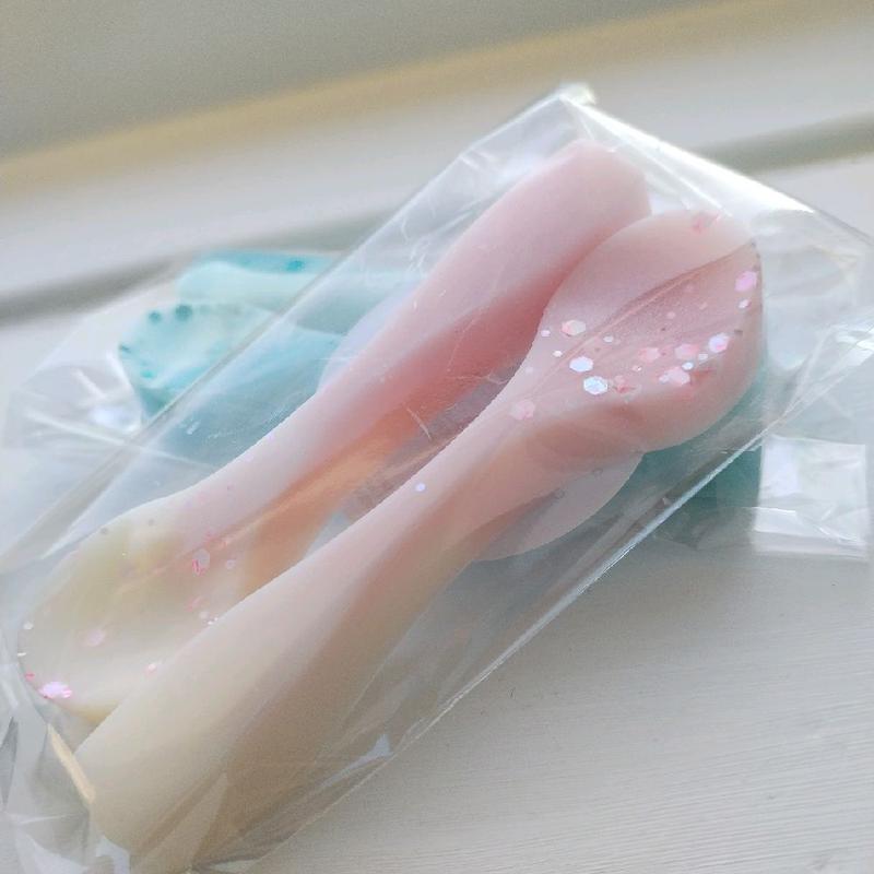 Scented Soy Wax Melt shape of a Spooooon (2) 1