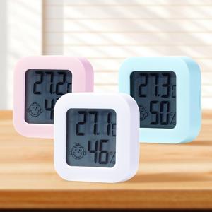 Multifunctional Mini Temperature & Humidity Monitor with Digital Display, Lightweight & Compact Thermometer for Bedroom, Living Room, Pet Breeding Box