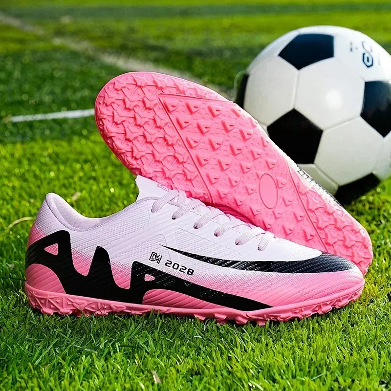 New Men Outdoor Soccer Shoes Long Spikes Football Boots Hot-selling High-quality Indoor Sneakers Outdoor Sports Shoes Match 5