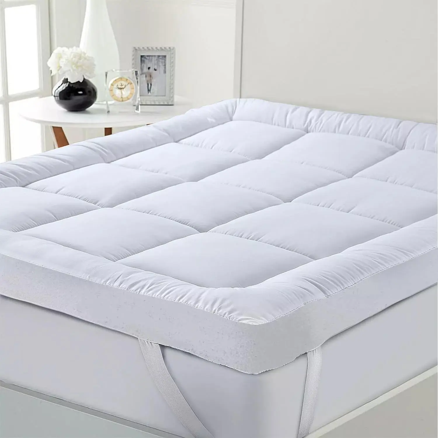 Premium Hotel Quality Mattress Topper Double Bed - 10cm Extra Deep & Super Comfy Quilted Luxury MicroFibre Double Mattress Topper - Easy Fit Straps – Single Double King Super King