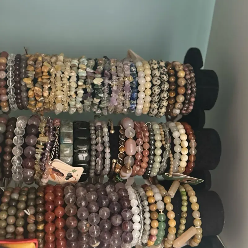 Clear Bead and Chip Crystals Bracelet for Women 5