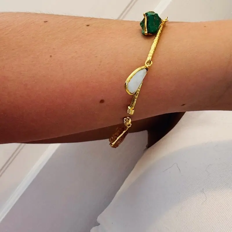 Memeebeau Daisy Stone Bracelet with Stone Detail for Women 5