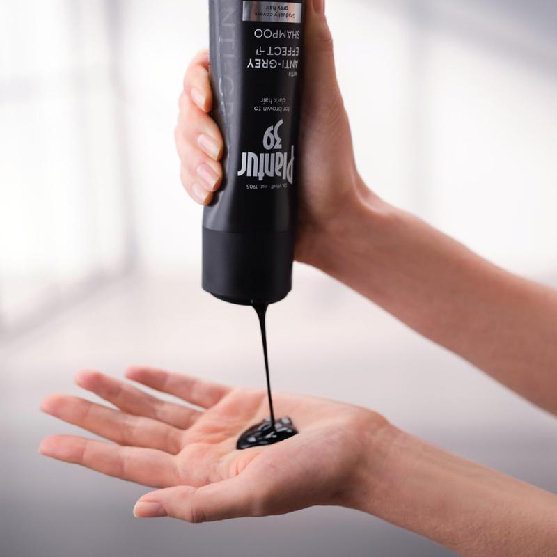 Plantur 39 Anti-Grey effect 5.6-DHI & Caffeine Shampoo 200ml | Gradually Darker and Stronger Hair | Controlled concealing of grey hairs | Supports natural hair growth 3