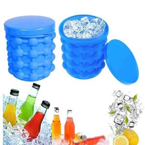 Silicone Ice Cube Maker, 1 Count Ice Bucket with Lid & Handle, Ice Bucket for Home Kitchen Party, Kitchen Accessories, Home Supplies, Utensils