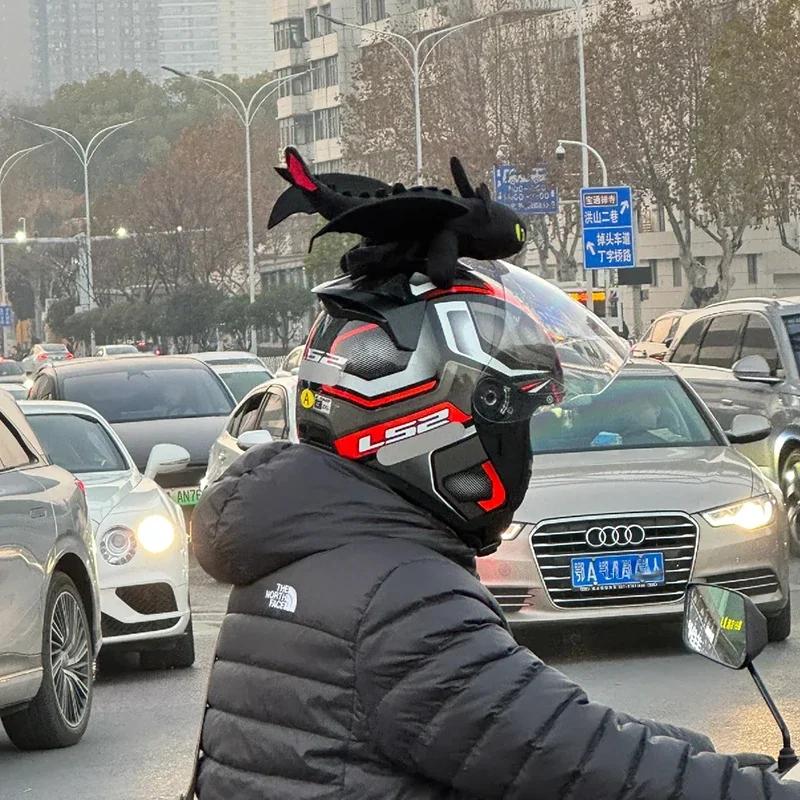 Product Introduction of Dragon Car Accessory, Toothless Car Accessory, Toothless Dragon Toy, Double Evil Spirit Doll with Suction Cup 6