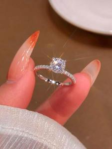 Women's Elegant Rhinestone Decorated Engagement Ring, Exquisite Trendy Ring, Fashionable Jewelry for Women As Gift