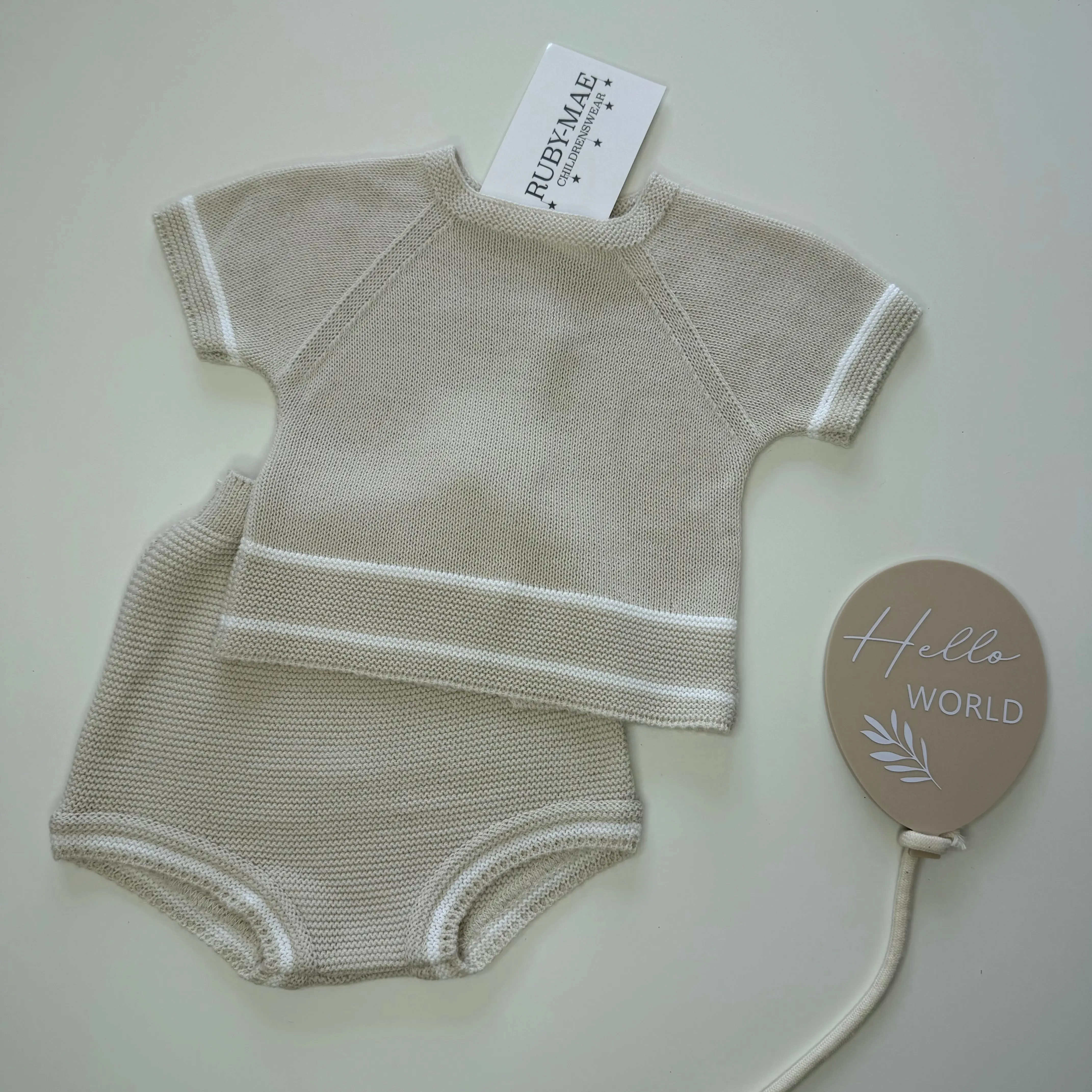 Beige With White Knitted Top & Shorts Outfit - Roman