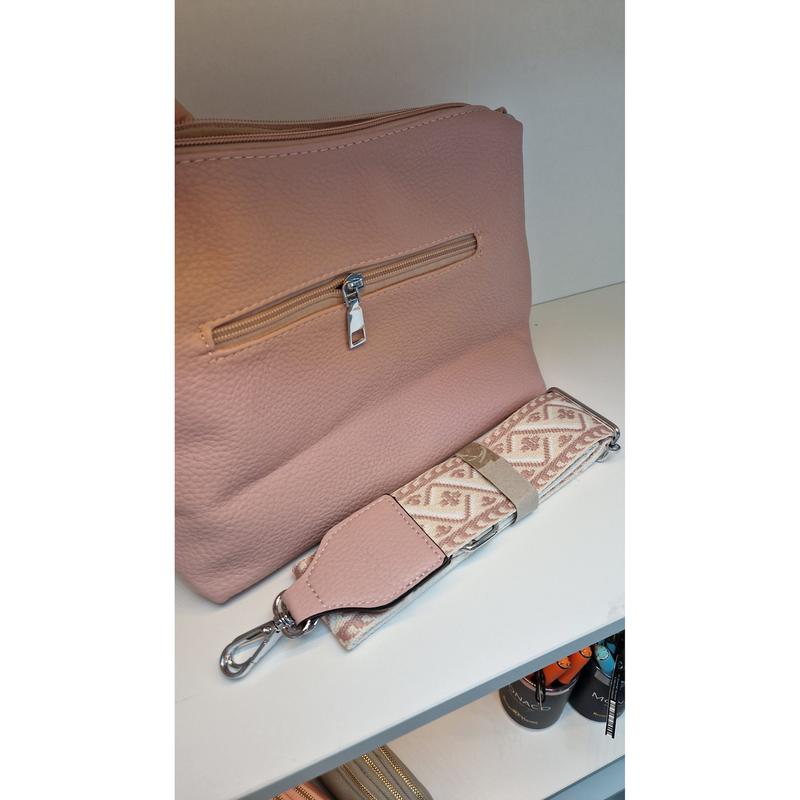 The Minimalist Messenger Bag 1