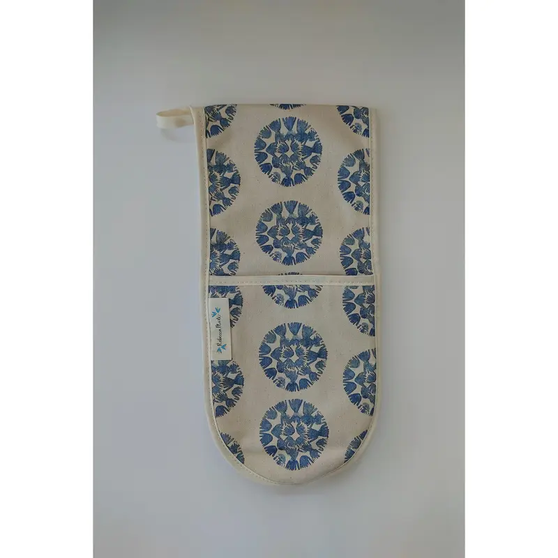 Organic Double Oven Glove - Machair Clock Blue 1