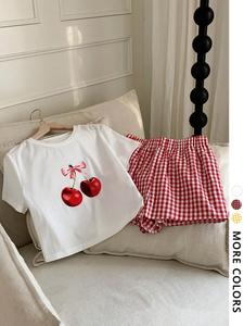 Women's Cherry Print Short Sleeve Crop Tee & Plaid Print Shorts Two-Piece Set, Casual Fruit Graphic T-Shirt & Shorts for Daily Wear, Ladies Two-Piece for All Seasons, Clothes