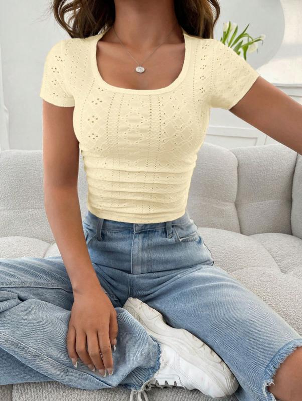 Women's short-sleeved square-neck, pleated, tight-fitting printed T-shirt 2