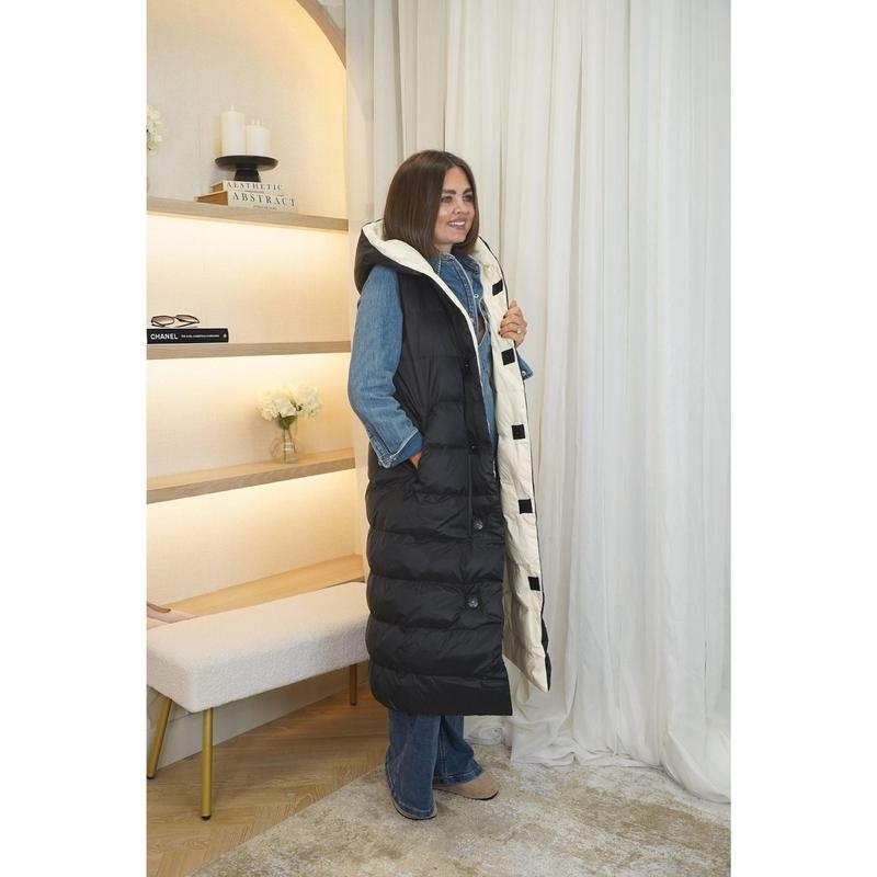 Love Laura Reversible Gilet In Black & Neutral 2