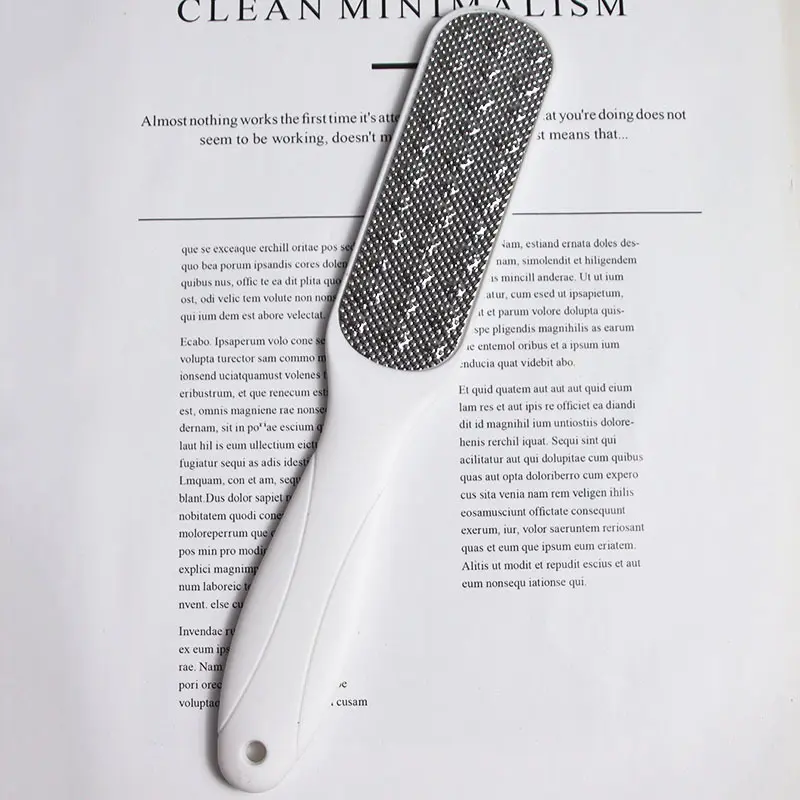(Freebies)Foot scrubber, foot scrubber, dead skin andcalluses removal, foot scrubber, heel scrubber, foot scraper Manicure Nail 2