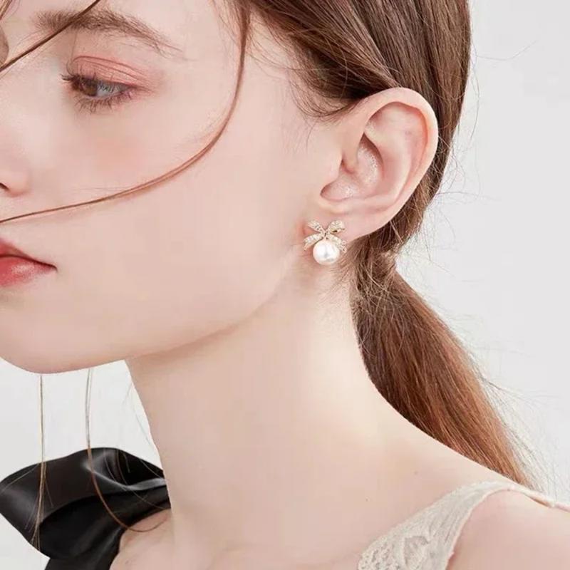 2025 French Elegant Micro Set Zircon Bowknot Pearl Pendant Earrings 2025 New Design Jewelry for Womens Girls Fashion Ear Accessories 2