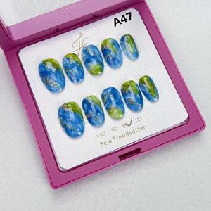 Handcrafted short and exquisite nail art pieces, exuding a sense of sophistication, gentle charm and fair complexion. Pure handcrafted nail art pieces reusable  nails press  nails miffy  nails miffy  nails miffy  nails short  press  nails