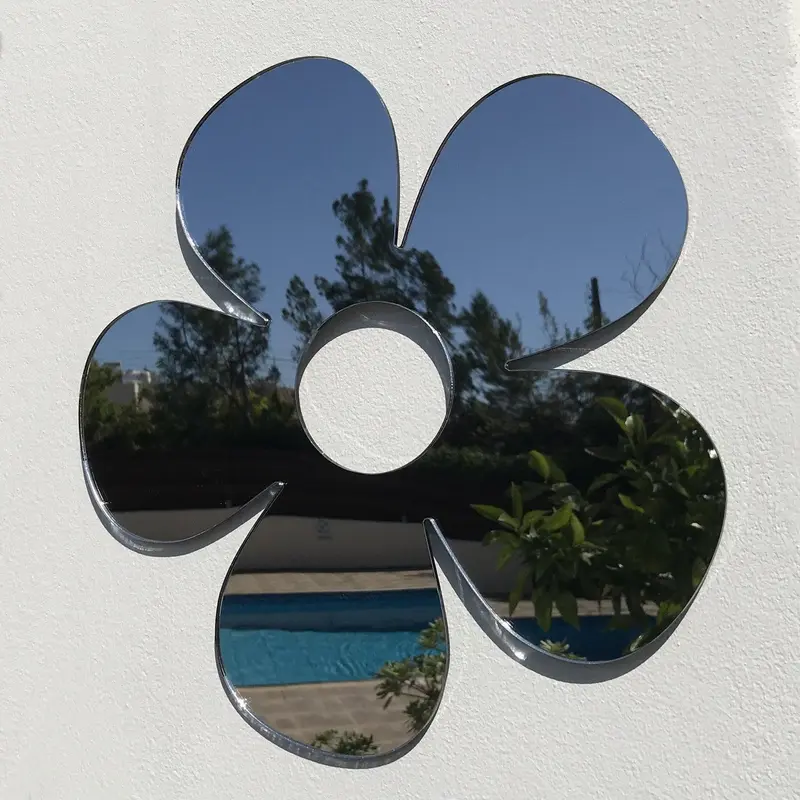 Daisy Garden Mirror 0