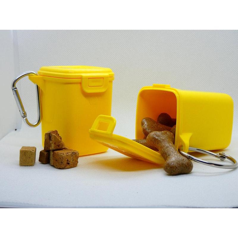 Treat Caddy - dog treat holder - recall training tool 2