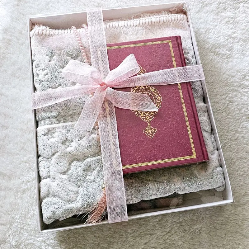 Quality Big Size Prayer Mat with Quran - Premium Fabric & Comfortable Design 1