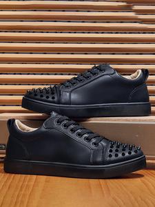 "People with Wider Feet Please Choose One Size Larger." Men's Fashionable Studded Decor Lace Up Skate Shoes, Casual Comfortable Sports Shoes for Daily Wear, Male All-match Round Toe Shoes for Daily Wear, Sneaker, Footwear