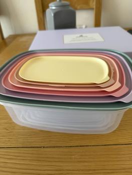 Product Review of Karaca Vicks Light 6 Piece Storage Container Set, Multi from V**e 0