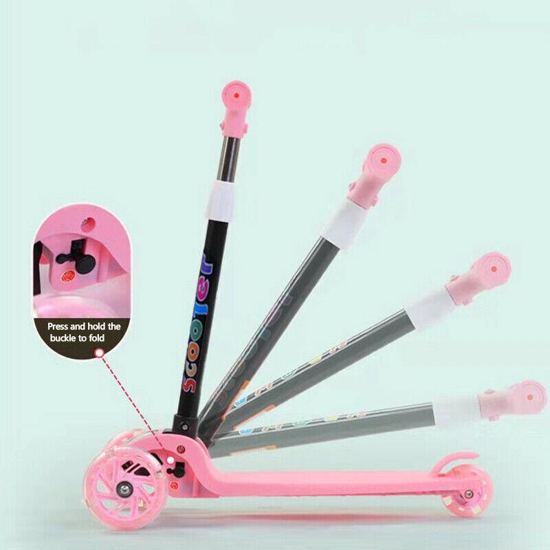 Product Introduction of Pink/Blue Kids Scooter 3 Wheels Kids Kick Push Flashing Led Light Up Adjustable 50