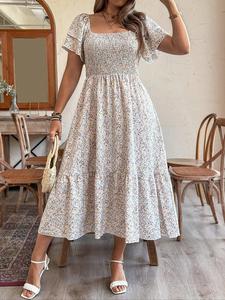 【Plus Size】 All Over Floral Print Ruffle Hem Dress, Boho Fashion Casual Short Sleeve Dress for Summer Daily Holiday Vacation Wear, Women Plus Clothing for All Seasons, Plus Size Dresses, Womenswear