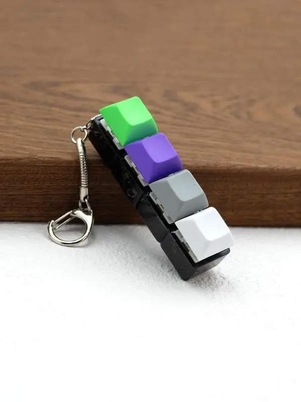 Fun Keycap Keyboard Keychain As Summer Outfits 2025, Punk Style Keyboard 4 Keys Toy Keychain for Women & Men, Summer Fashion Accessories for Daily Use for Decompression Gift 8