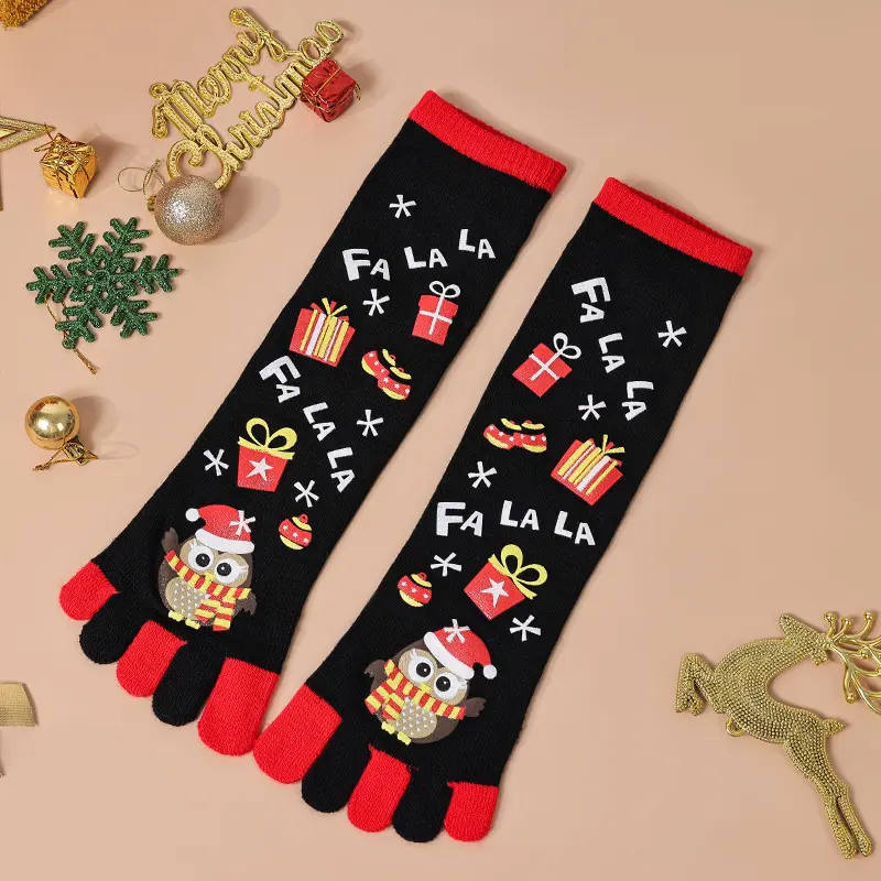 Christmas Socks with Toes Five Toes Christmas Socks Cartoon Five Finger Socks for Women Winter Funny Socks 3