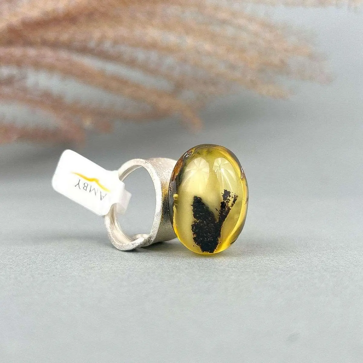 925 Silver Ring With Amber Crazy