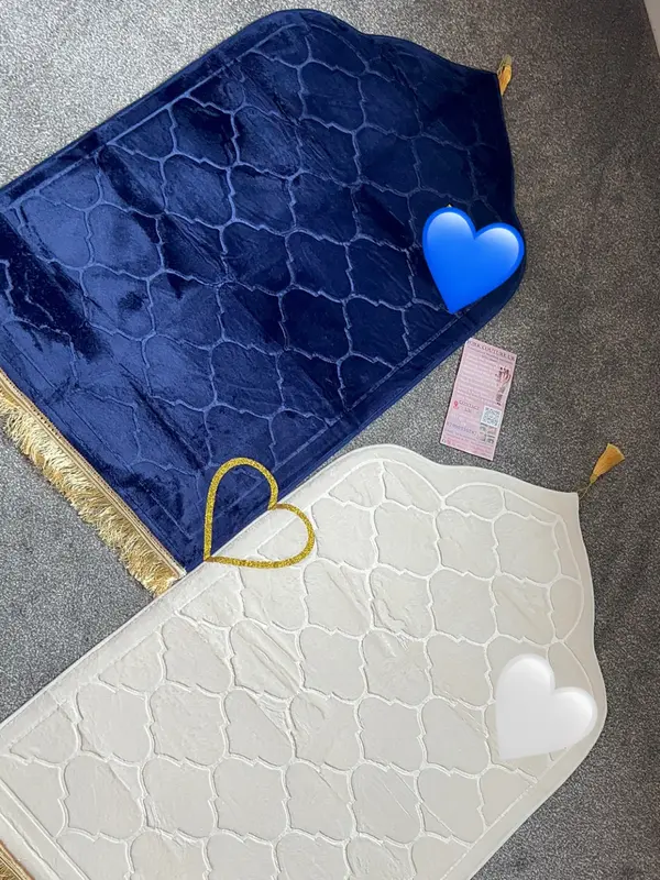 Prayer Mat Set with Love Heart Design Islamic Wedding Gift Nikkah Gift Couples soft foam padded mats vinyl gold glitter His & Hers present 2