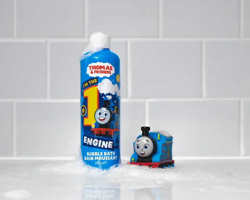 Thomas & Friends Children's Bubble Bath with Thomas Topper Toy - 300ml 5