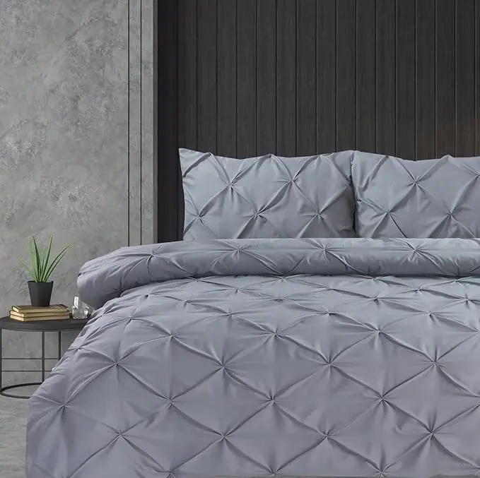 Pintuck Pinch Pleated Duvet Cover Set with Matching Pillow Cases - Soft Microfiber, 200 Thread Count, Luxury Hotel Quality Quilt Bedding Cover, UK Sizes 2