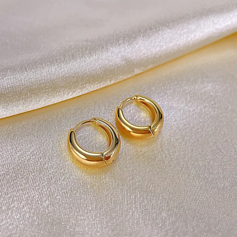 Oufer Stainless Steel Simple Elegant Hoop Earring For Girlfriend/Women/Daily/Party as Gift 3