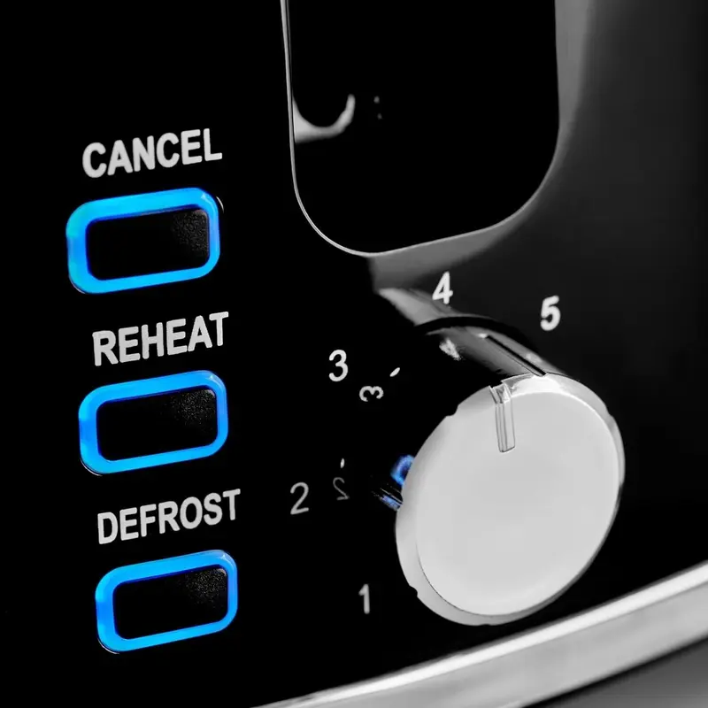 Swan Windsor Black 1.7L 3KW Kettle, 2 Slice Toaster & 800W 20L Digital Microwave Matching Set 7