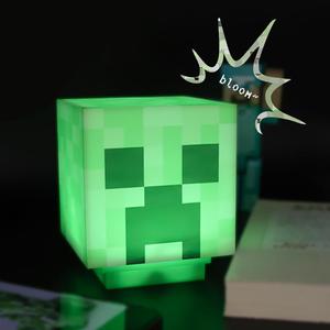 Green Pixel Cube Night Light, USB Charging LED Desk Light, Creative Decorative Light for Bedroom, Play Room, Hallway, Home Decor Room Essentials