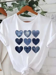 Women's Heart Print Round Neck Tee, Casual Short Sleeve Crew Neck T-shirt for Summer, Fashion Women's Top for Daily Wear