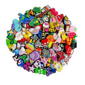 Random Fashion Sports Shoe Accessory Set, 50 pcs/set Cute PVC Cartoon Shoe Decoration, DIY Shoes Decorations for Outdoor Sports