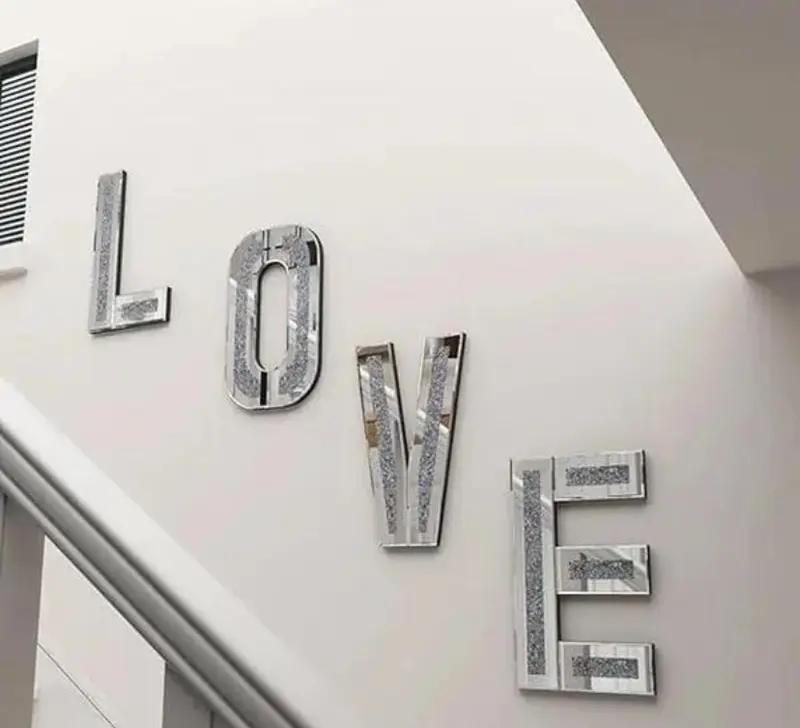 Crushed Diamond LOVE Letters – Luxury Mirrored Home Decor | Gift Idea | 30x50cm Freestanding Display 1
