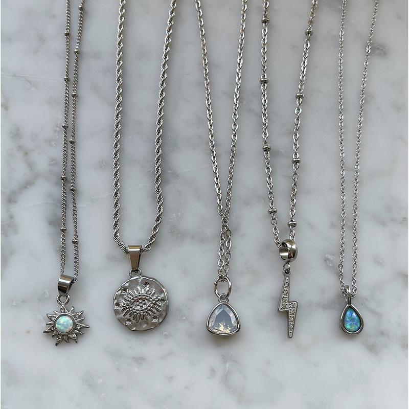 Thunderbolt Necklace 4