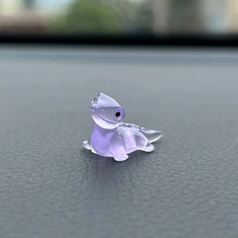 1 Cute Glow-in-the-Dark Mini Lizard Car Dashboard Decoration - Colorful Resin Figurine, Ideal for Vehicle Interior & Gift, Cute Car Accessories