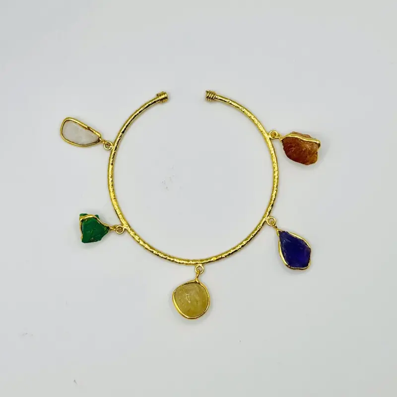 Memeebeau Daisy Stone Bracelet with Stone Detail for Women 1