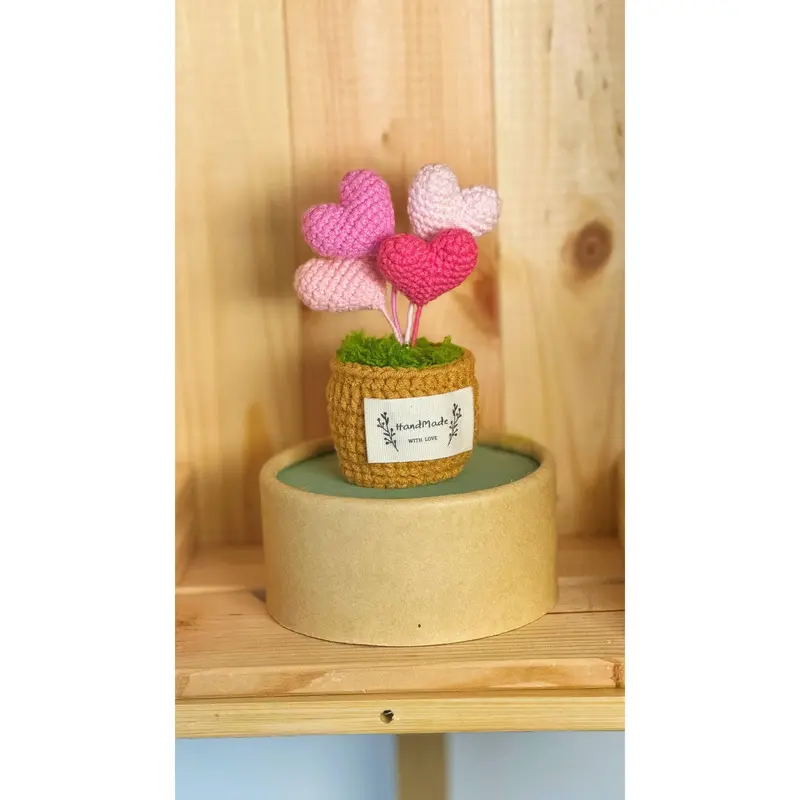 Love Blossom Crocheted Heart Roses and Plants 5