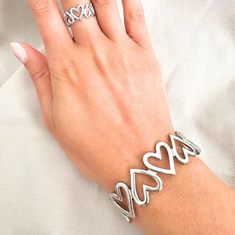 Sweetheart Bangle Adjustable 2