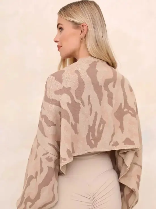 Luxe Knitwear Neutral Camo Jacquard Cropped Jumper - Trendy and Comfortable Knitwear Top - Chic -Womenswear 1