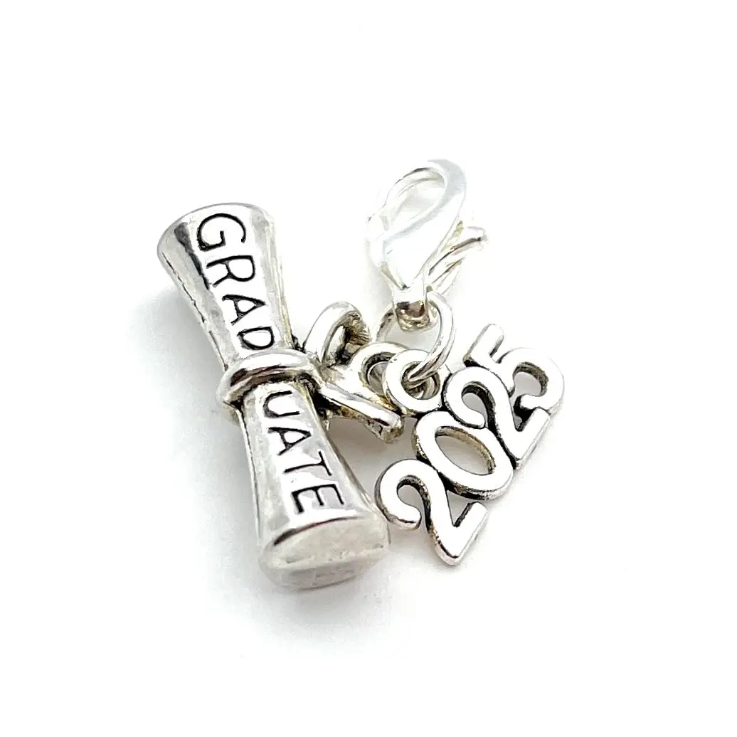 Libby's Market Place Graduation Diploma 2025 Clip on Charm with Organza Bag and Graduation Gift Card