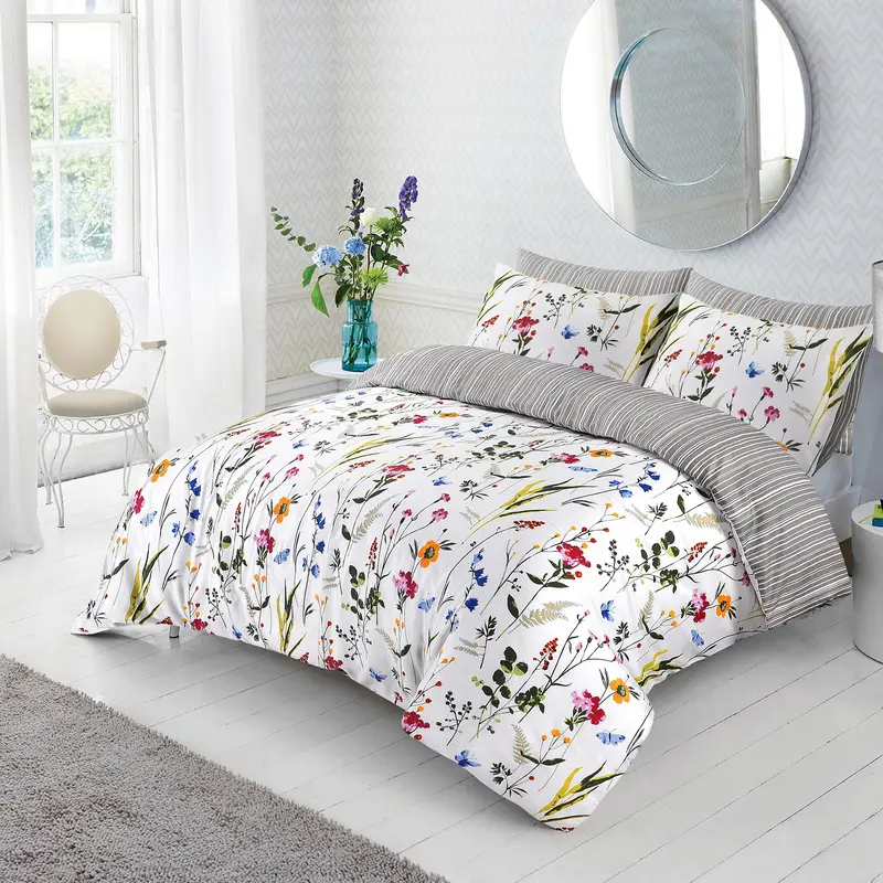 Reversible Printed duvet cover with 2 pillowcases 100% Soft Microfibre Floral design bedding sets in Single, Double, King bedding  duvet  sets 1