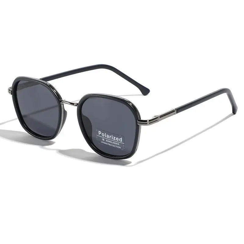 Summer 2024 Vintage Sunglasses for Everyday Use, Geometric Frame Double Beam Fashion Back To School Sunglasses, Designer Travel Beach Essentials, Festival Outfits 2024, Airport Outfits 2024, Holiday Outfits 2024, Going Out Outfits 2024