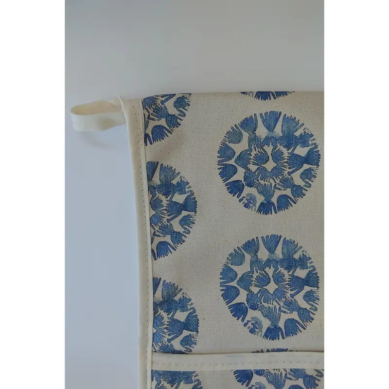 Organic Double Oven Glove - Machair Clock Blue 4