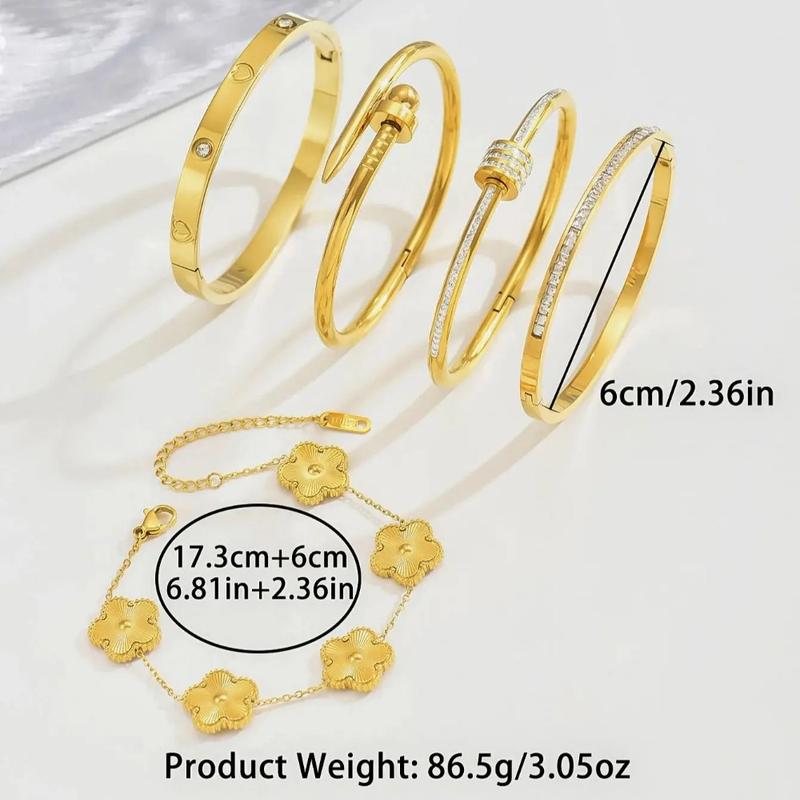 Product Introduction of Europe and the United States hot stainless steel four-leaf clover lucky bracelet fashion women's nail bracelet gold bangles 3